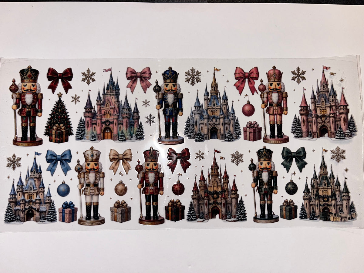 Nutcrackers, Bows & Castles - Christmas