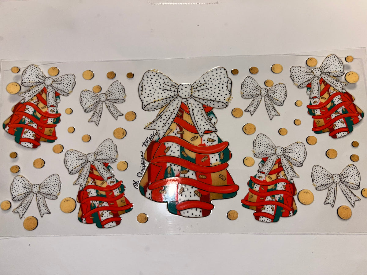 Christmas Tree Cakes with Bow