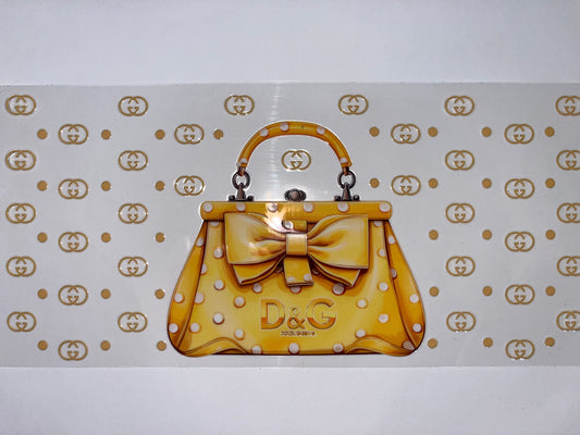 D & G