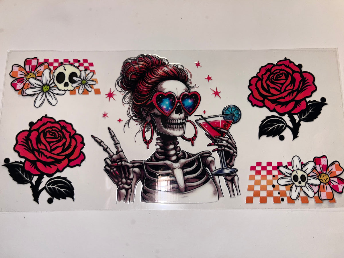 Cute Skeleton - Martini Drinks